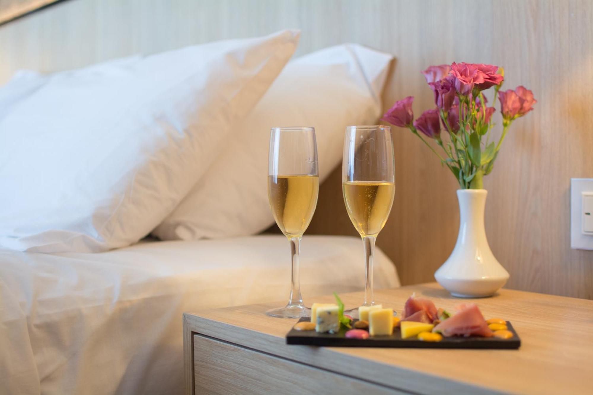 Holiday Inn Rosario By Ihg Eksteriør billede