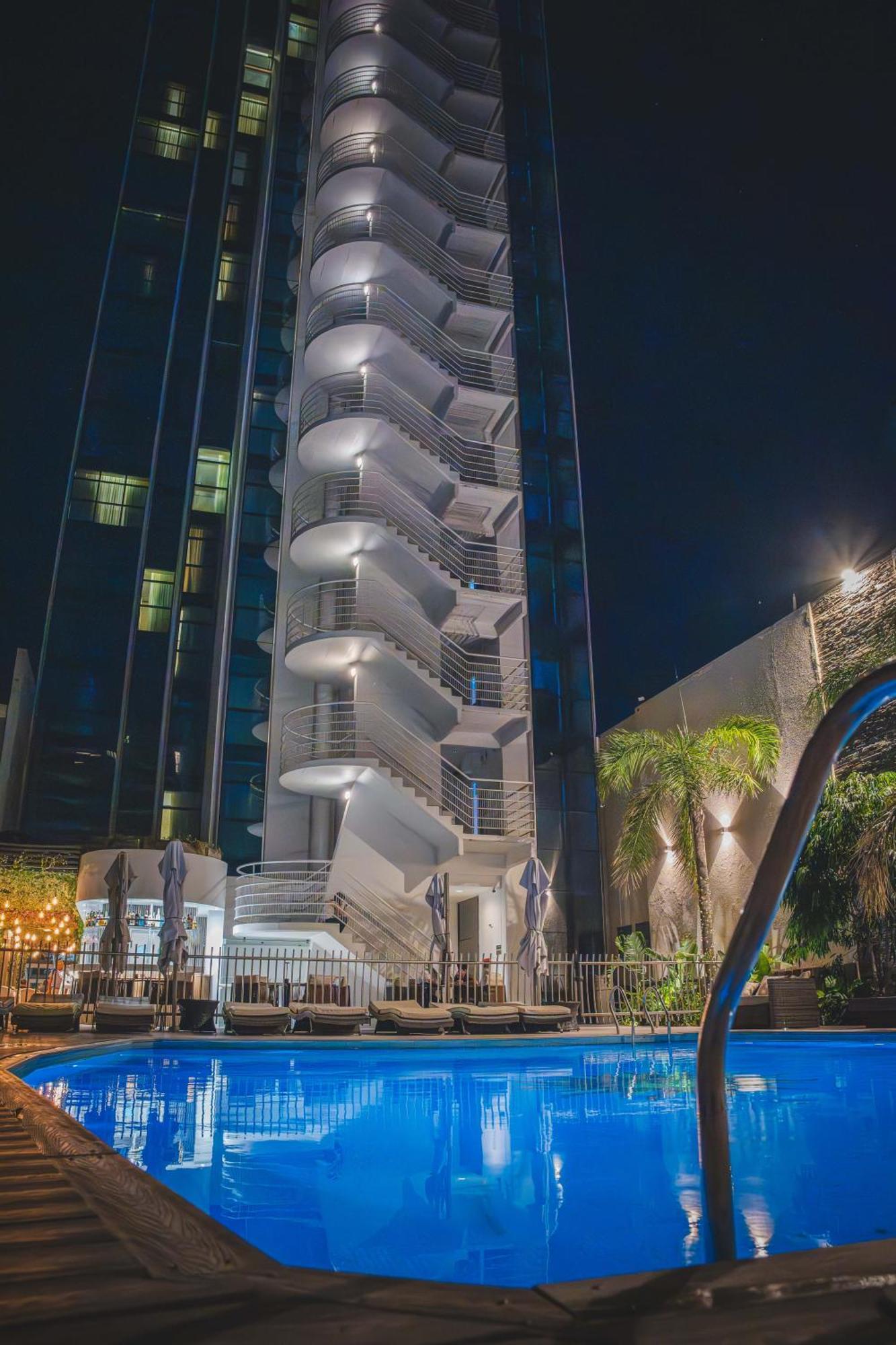Holiday Inn Rosario By Ihg Eksteriør billede