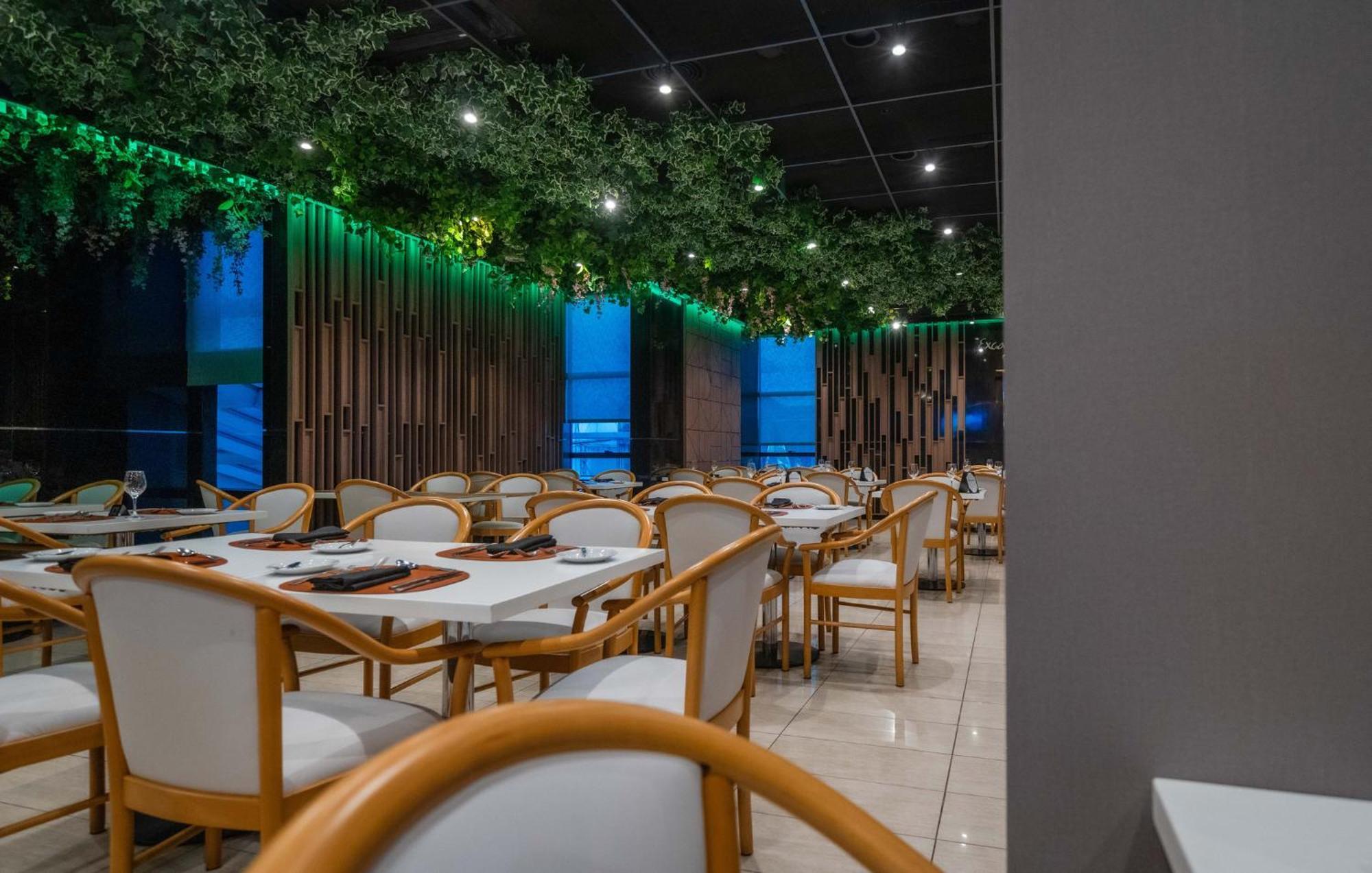 Holiday Inn Rosario By Ihg Eksteriør billede